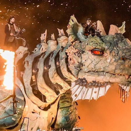 Lazur Du Dragon Leilighet Calais Eksteriør bilde