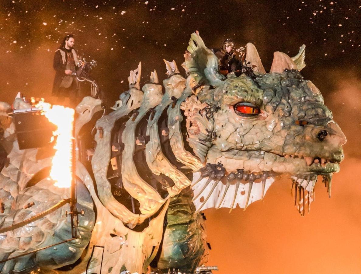 Lazur Du Dragon Leilighet Calais Eksteriør bilde